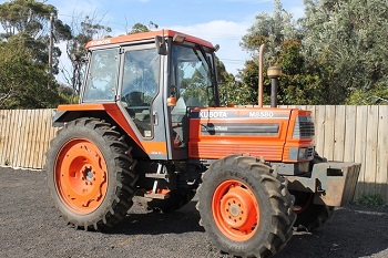 tłoki i pierścienie silnika Kubota M8580